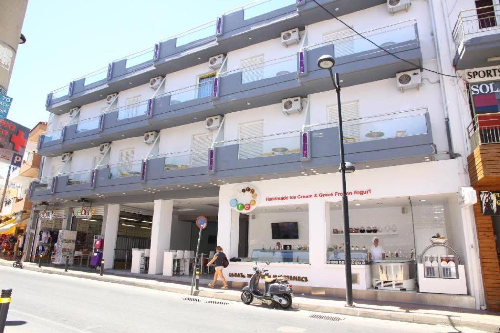 Porto Plazza Hotel แอร์ซอนิสซอส ภายนอก รูปภาพ