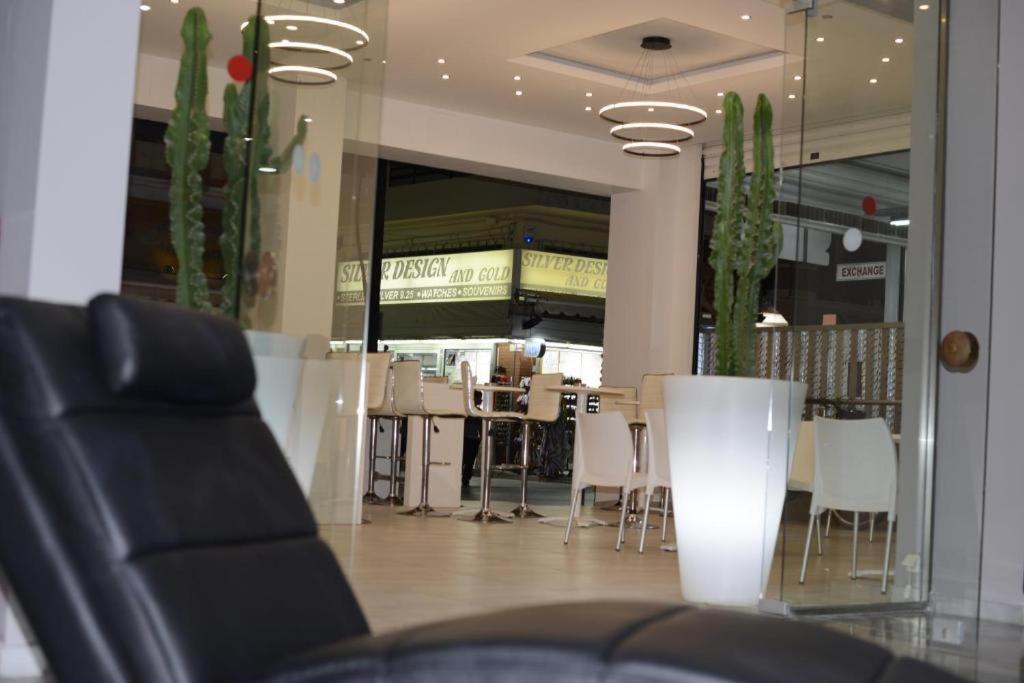 Porto Plazza Hotel แอร์ซอนิสซอส ภายนอก รูปภาพ